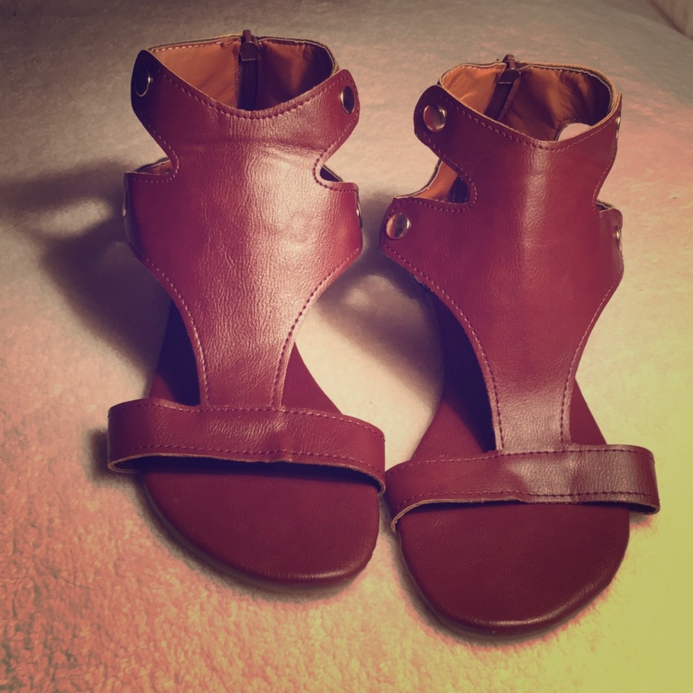 Wedge sandals
